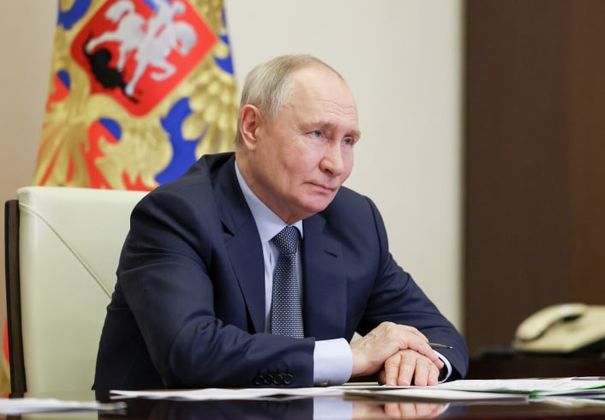 «Продолжение нашего народа». Путин расширил меры поддержки семей с детьми