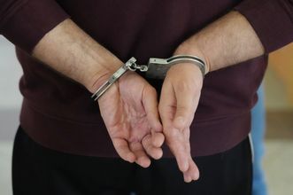 Задержаны подозреваемые в нападении на инспектора ДПС в центре Москвы